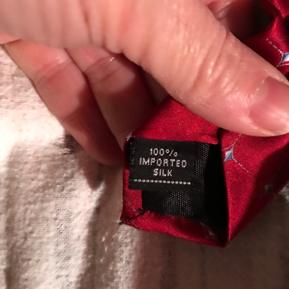 Three Set Red Patterned Silk 1(Poly) Ties - image 6